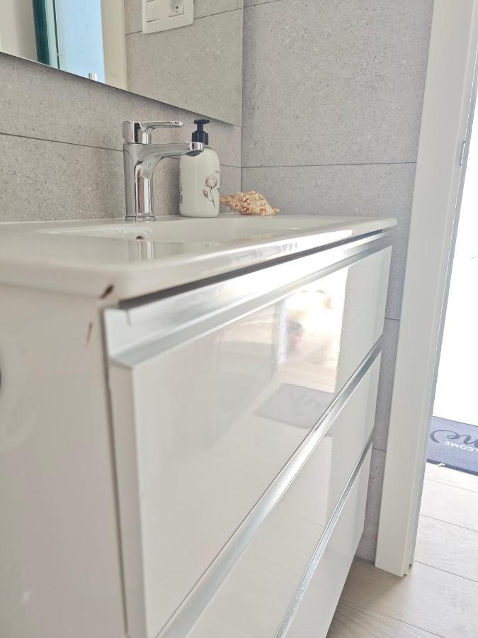 Cozy Apartment In Front Of The Natural Pools El Pris Εξωτερικό φωτογραφία