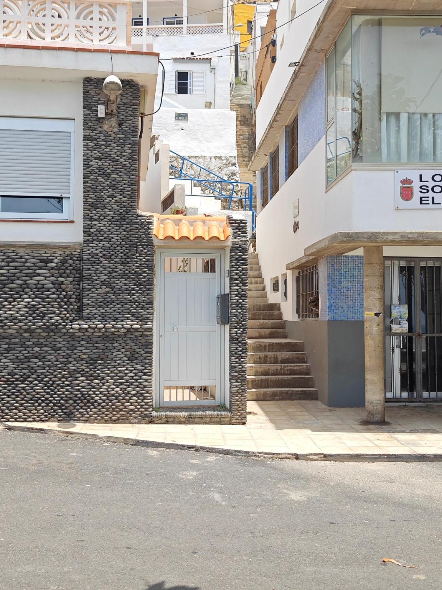 Cozy Apartment In Front Of The Natural Pools El Pris Εξωτερικό φωτογραφία