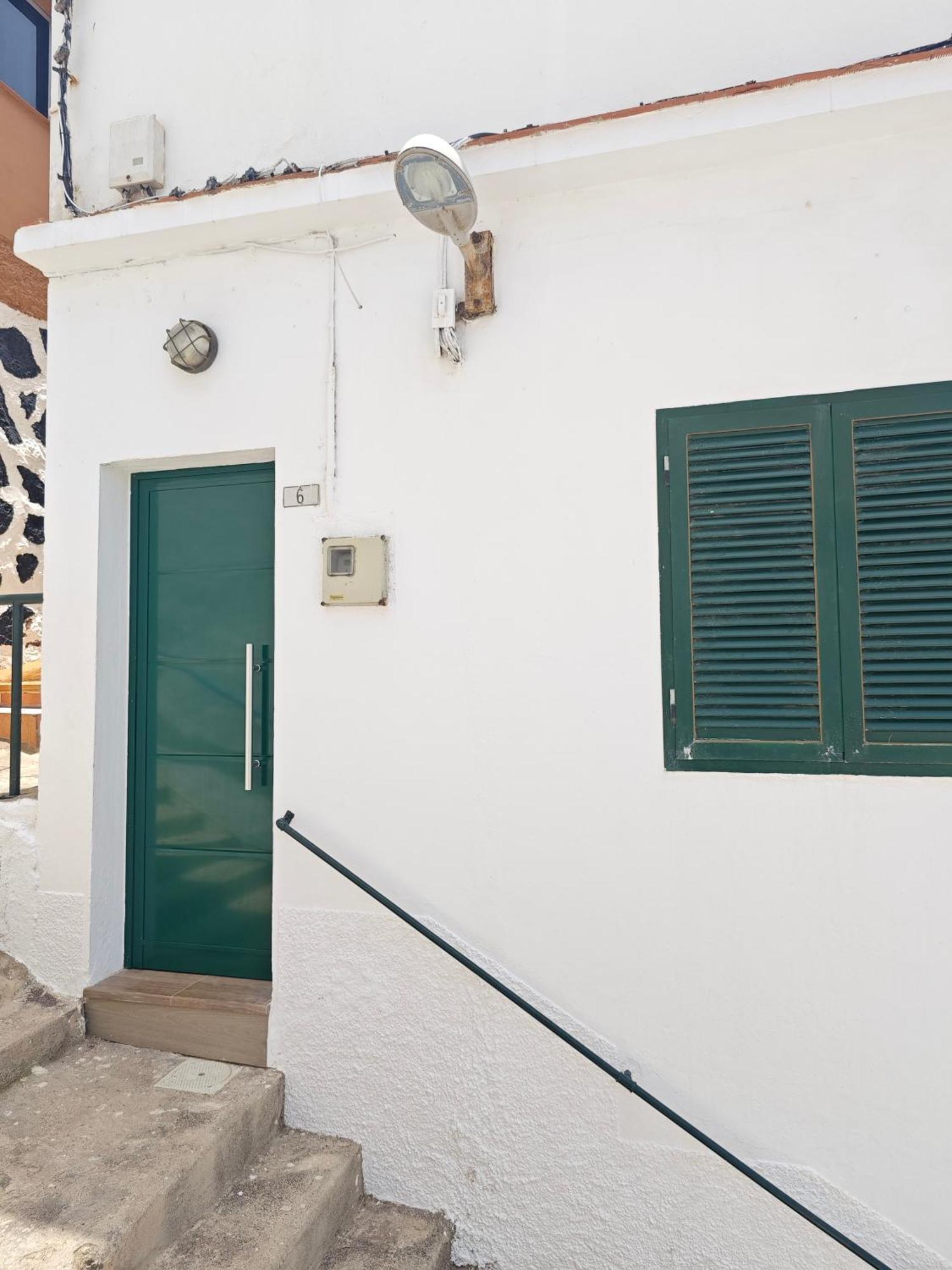 Cozy Apartment In Front Of The Natural Pools El Pris Εξωτερικό φωτογραφία